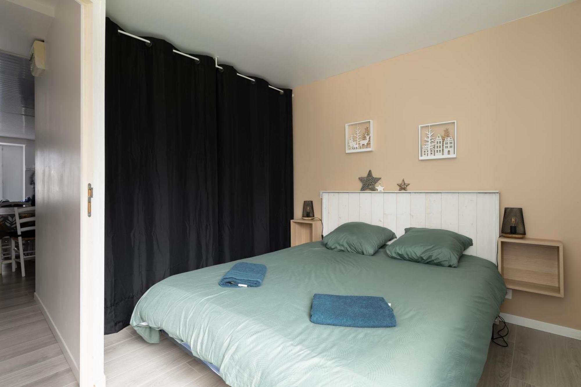 Le Reflet Des Pyrenees Apartment บาญเญอ-เดอ-บีกอร์ ภายนอก รูปภาพ